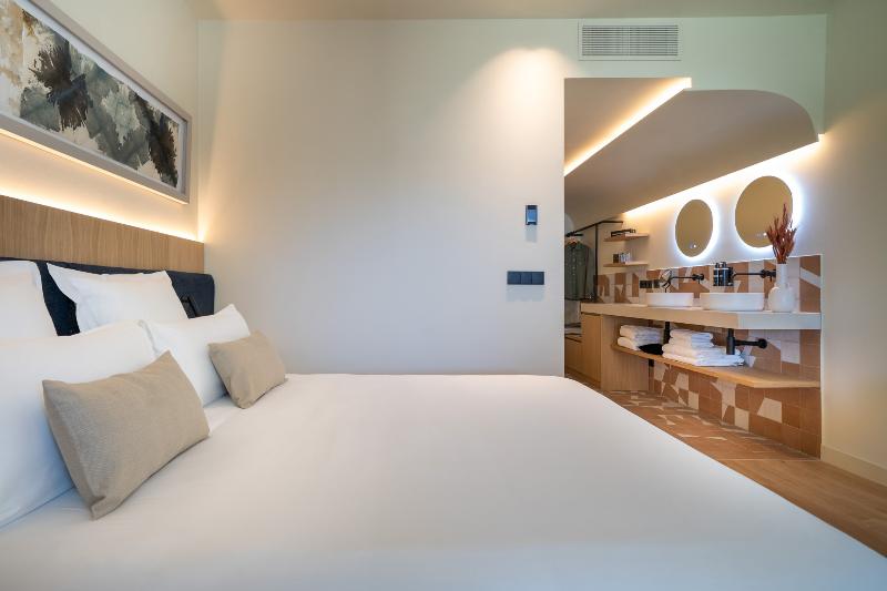 اتاق لوکس, Ocean Drive Sevilla