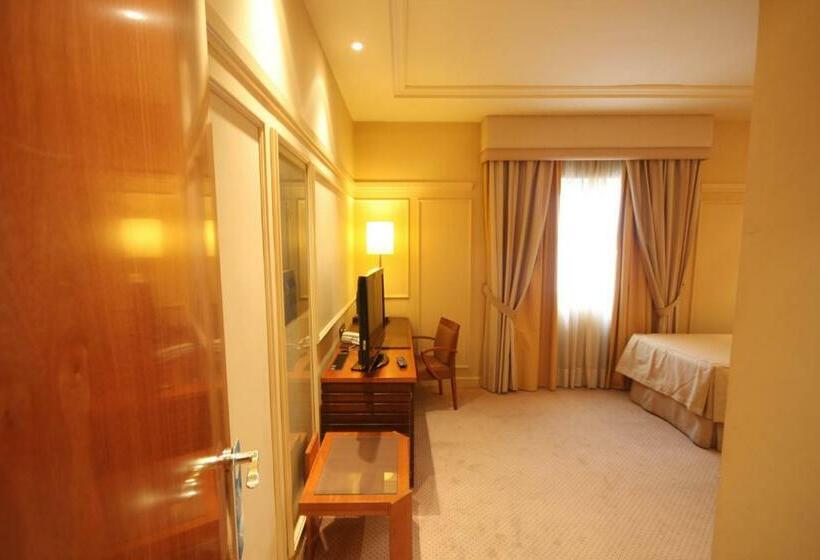 غرفة قياسية, Olid