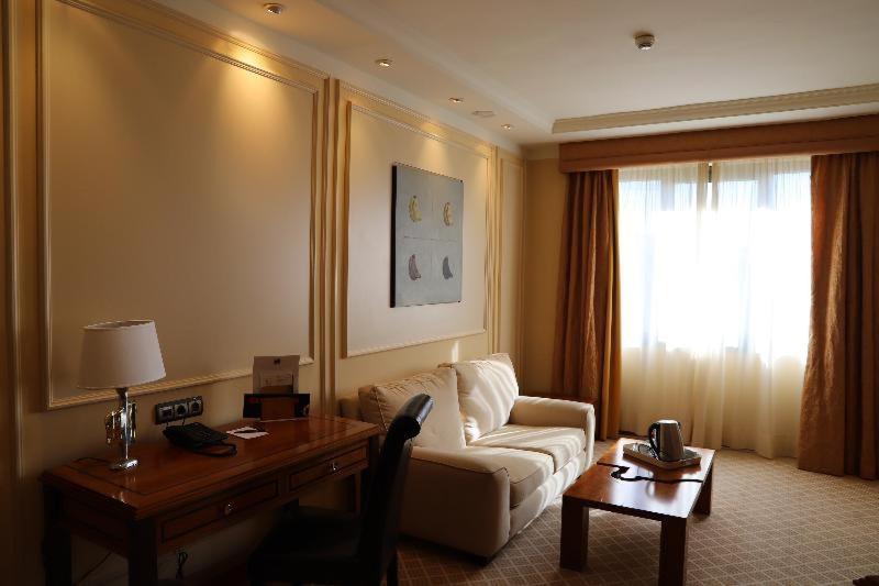 غرفة قياسية, Olid