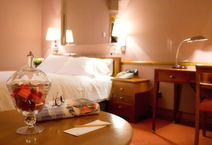 Suite, Palafox