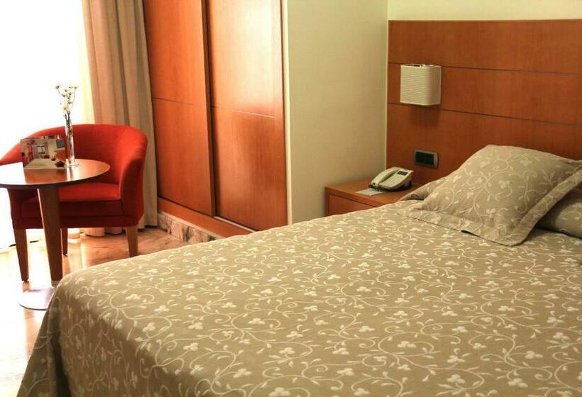 غرفة قياسية, Principe Paz