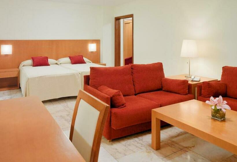 غرفة عائلية, Principe Paz