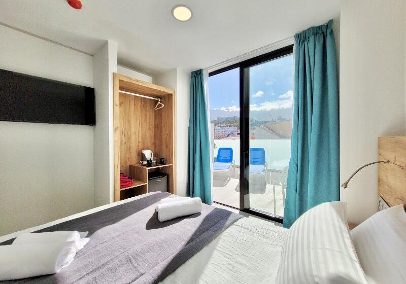 带露台的高档房间, Puerto Azul