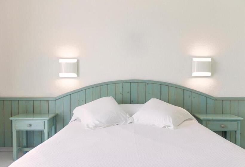 Quarto Triplo Standart, Juanito Platja