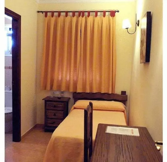 اتاق استاندارد یک نفره, Restaurante Berlanga
