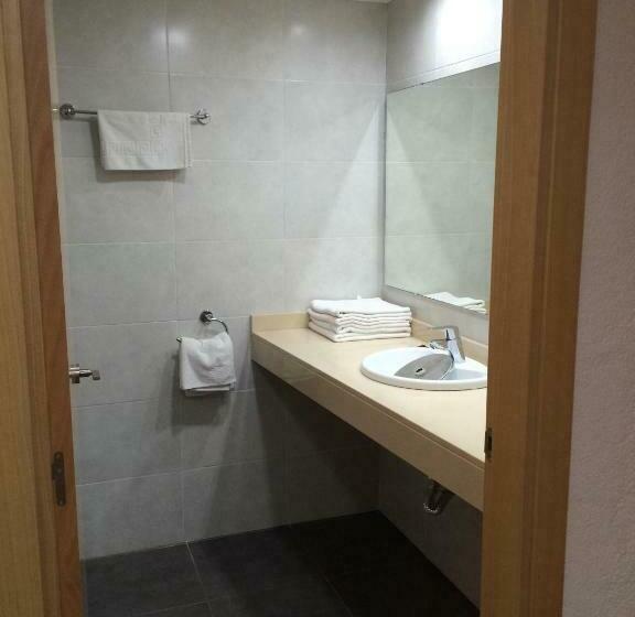 غرفة عائلية, Samba