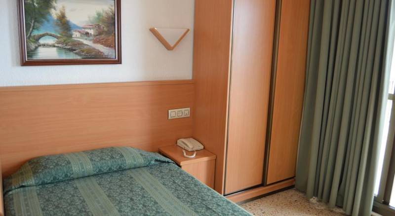 غرفة قياسية فردية, Samba