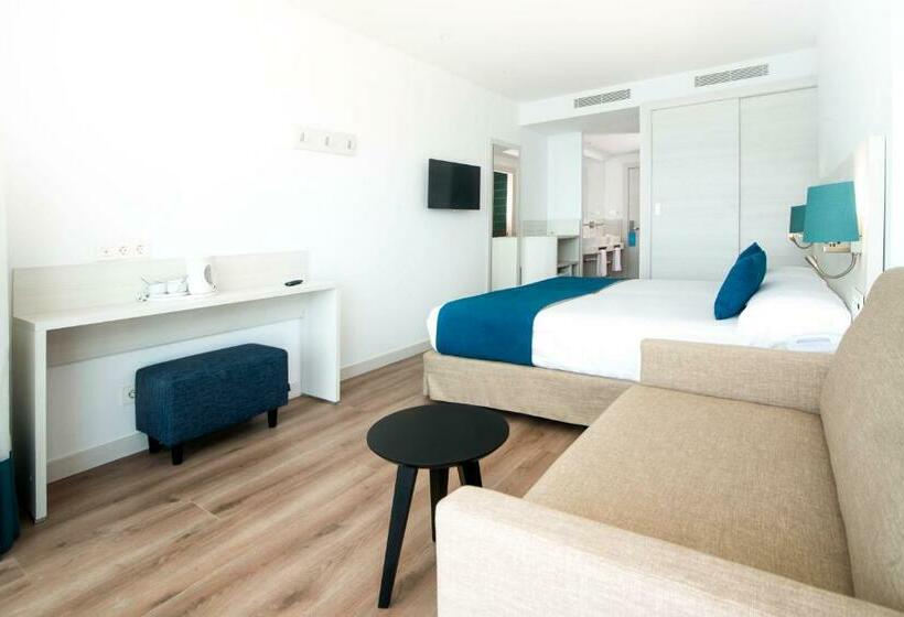 サイドオーシャンビュースタンダードルーム, Benalmadena Beach