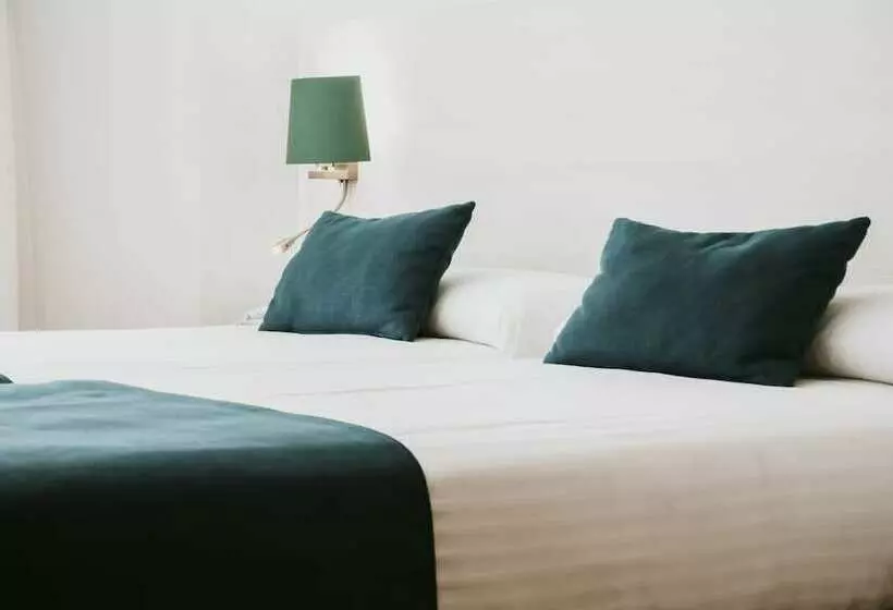 サイドオーシャンビュースタンダードルーム, Spirit Hotel Benalmadena Beach