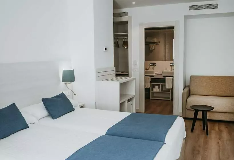 サイドオーシャンビュースタンダードルーム, Spirit Hotel Benalmadena Beach
