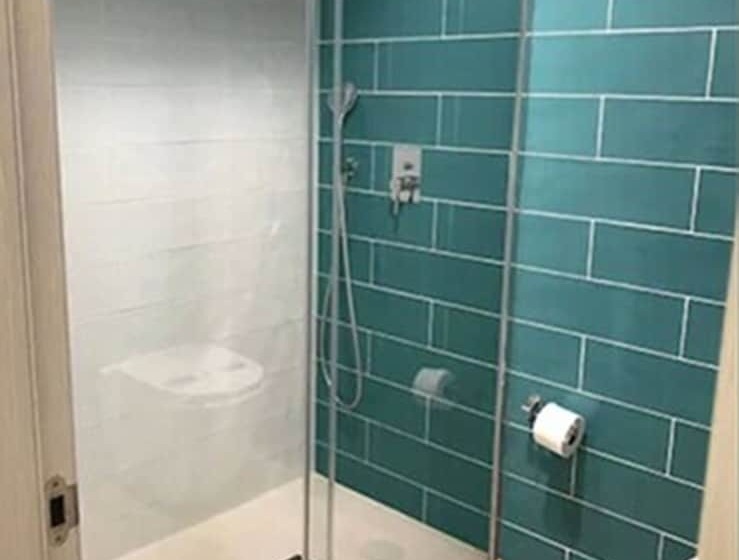 サイドオーシャンビュースタンダードルーム, Benalmadena Beach