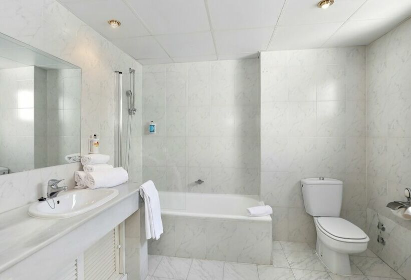 带海景的标准房, Sol Marbella Estepona  Atalaya Park