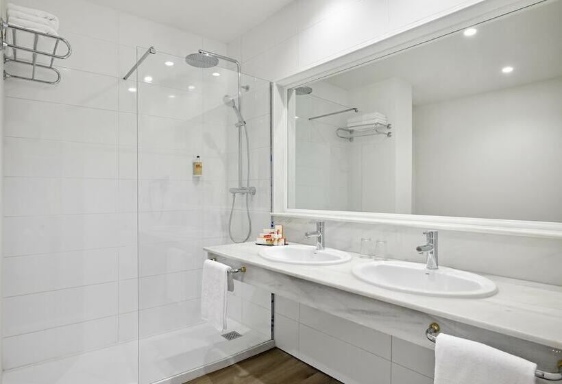 带海景的标准房, Sol Marbella Estepona  Atalaya Park