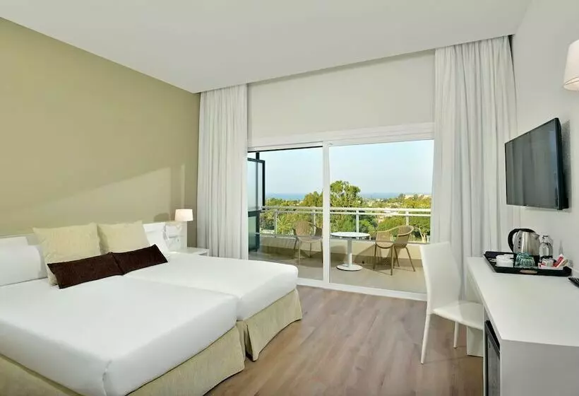 سوییت, Sol Marbella Estepona  Atalaya Park