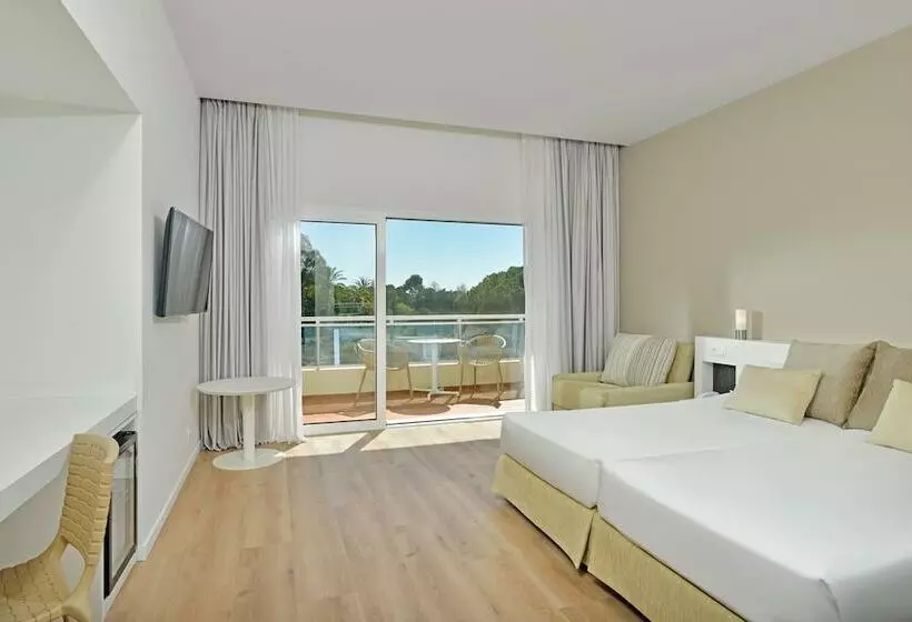 اتاق اساندارد با چشم‌انداز جانبی به دریا, Sol Marbella Estepona  Atalaya Park