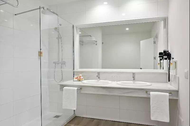 اتاق اکونومی, Sol Marbella Estepona  Atalaya Park