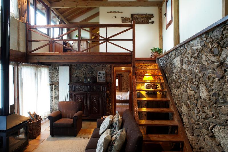 プールの見えるシングルルーム, Tarik