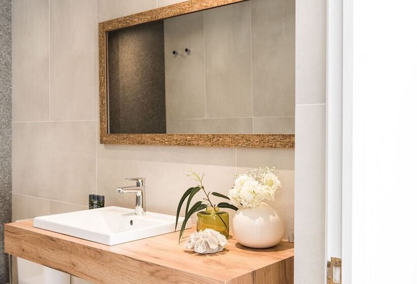 스탠다드 룸, Terramar