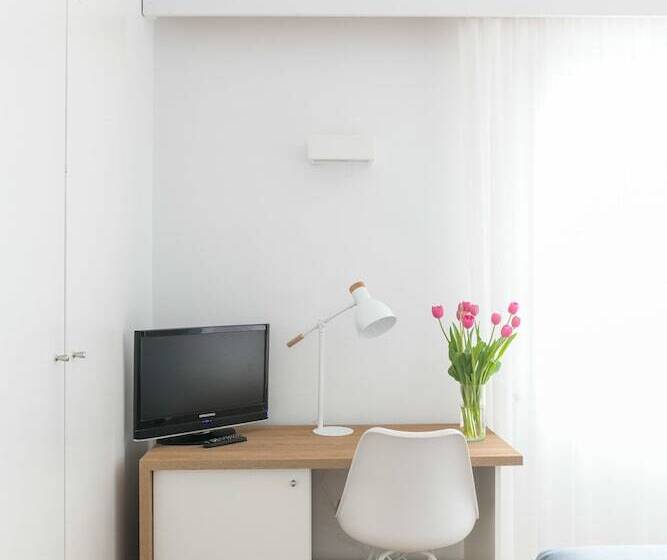 패밀리 룸, Terramar