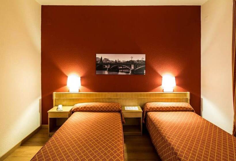 غرفة قياسية ثلاثية, Trh La Motilla