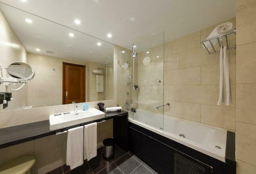 חדר סופריור, Vallemar