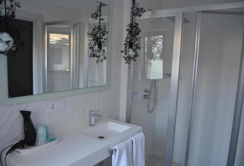 스탠다드 룸, Victoria