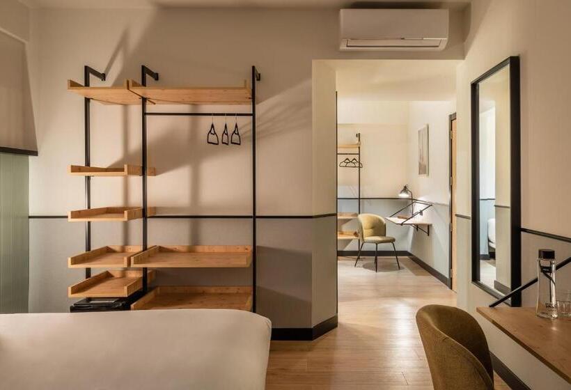 家庭间, Bypillow Irala