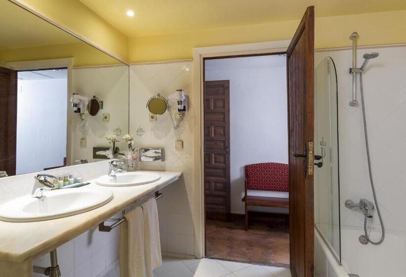 Номер Стандарт, Parador De Tortosa