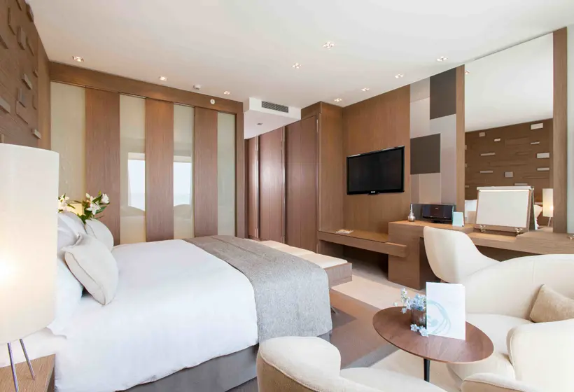 Deluxe Kamer, Don Carlos Marbella