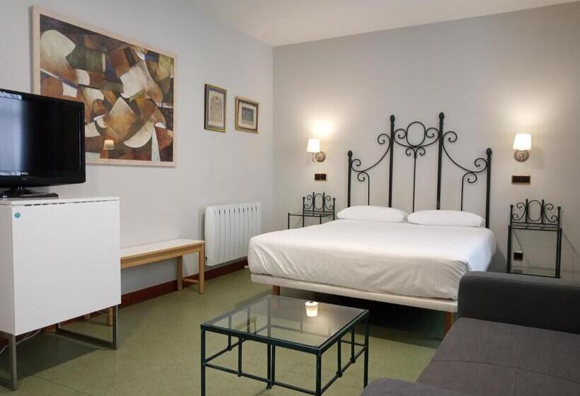 اتاق سوپریور, Pensión Begoña