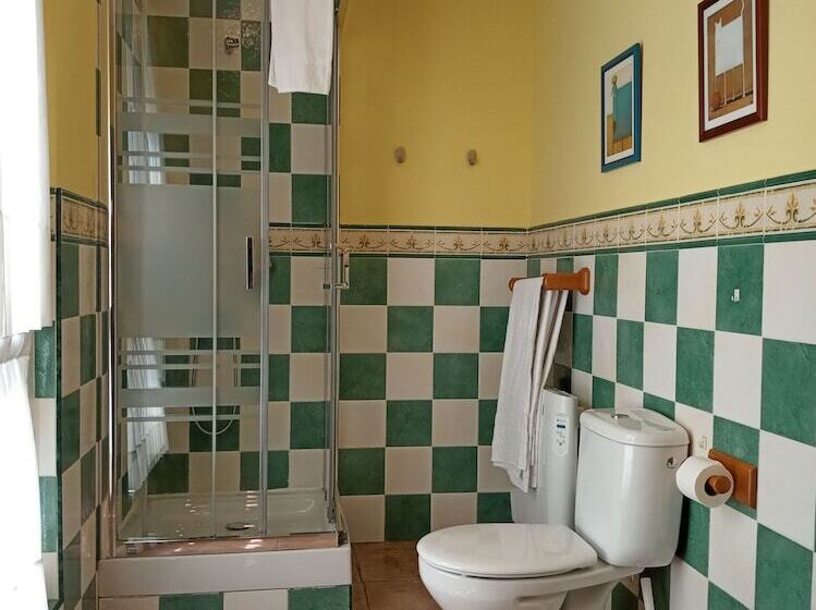 اتاق سوپریور, Pensión Begoña