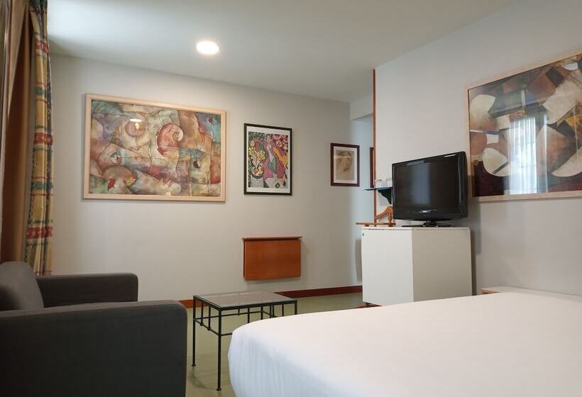 اتاق سوپریور, Pensión Begoña