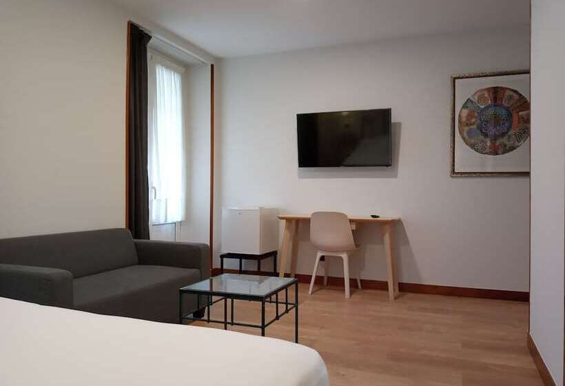 اتاق سوپریور, Pensión Begoña