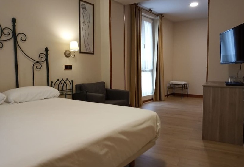 اتاق سوپریور, Pensión Begoña