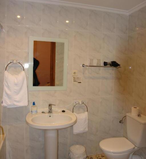 バルコニー付きスタンダードルーム, Hostal Populetus