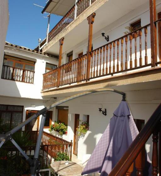 スタンダードルーム, Hostal Populetus