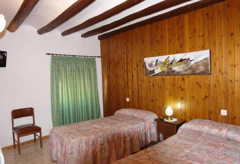 Номер Стандарт, Hostal Populetus