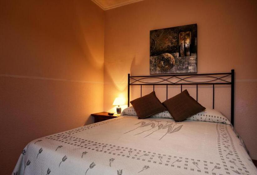 Номер Стандарт Двуспальная Кровать, Hostal Populetus