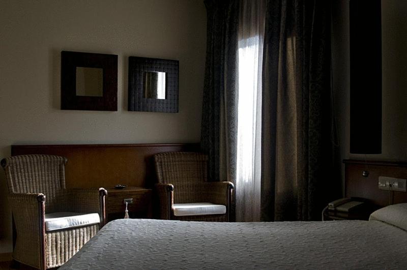 غرفة قياسية, Abetos