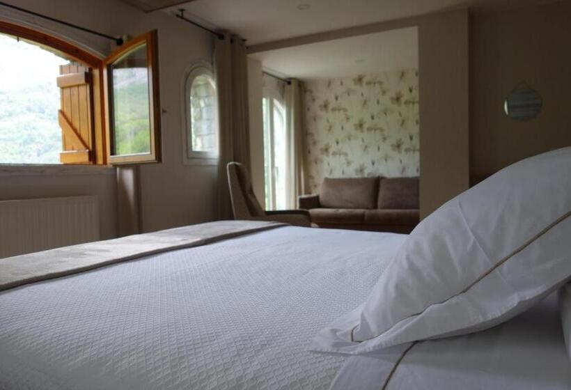 غرفة ديلوكس, Abetos