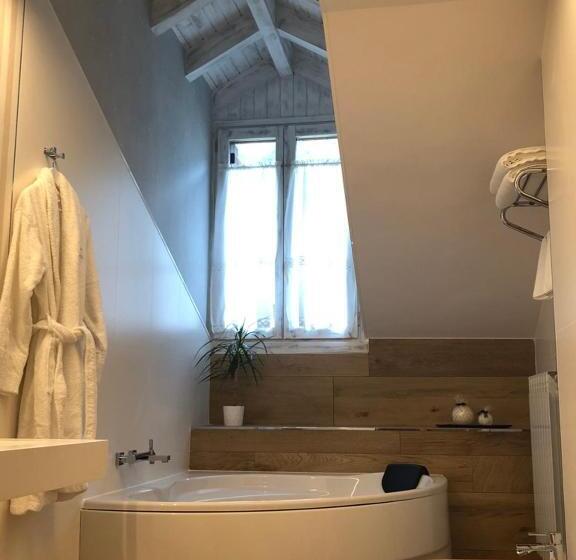 غرفة ديلوكس, Abetos