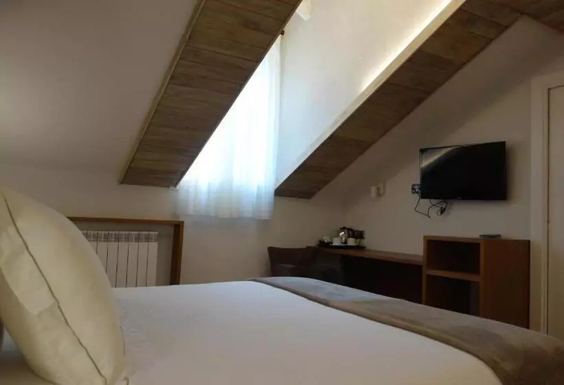 Chambre Supérieure Lit King Size, Abetos