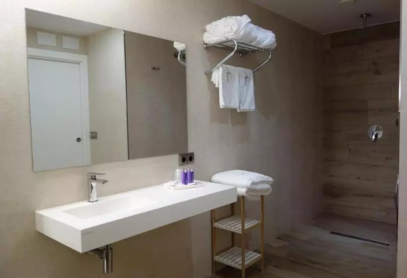 Chambre Supérieure Lit King Size, Abetos