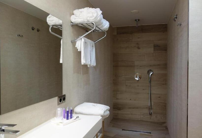 غرفة سوبيريور سرير كينج, Abetos