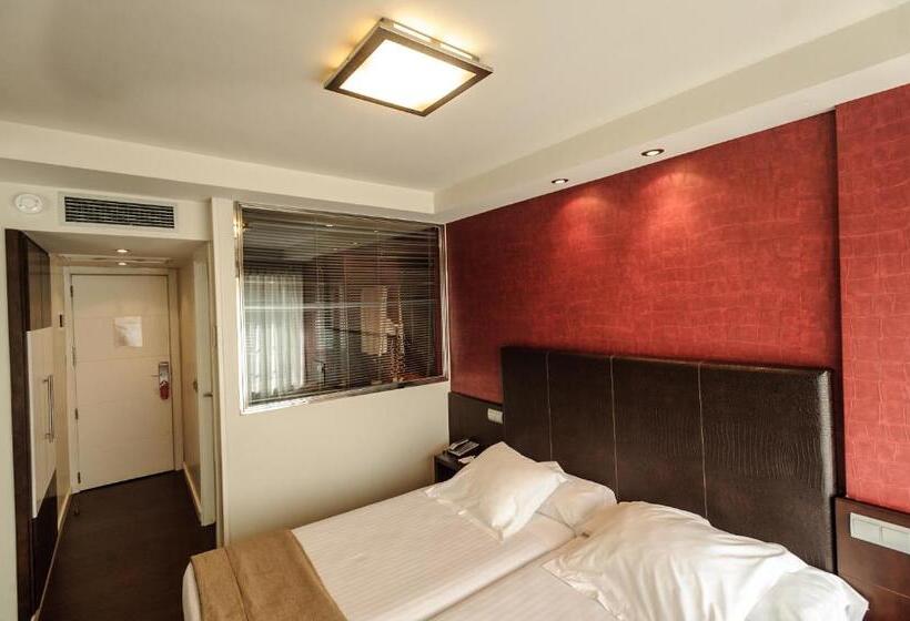 Номер Economy, Alda San Carlos