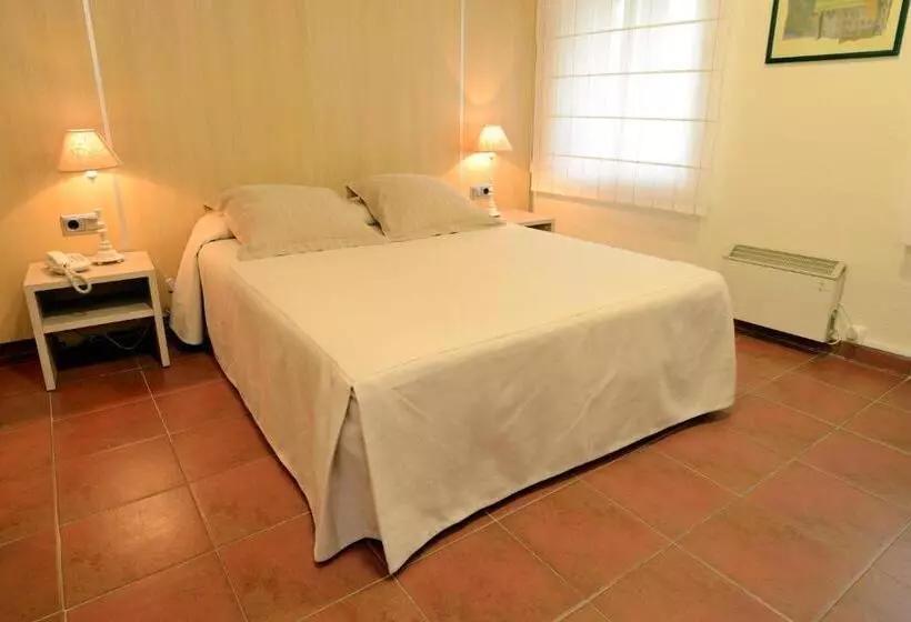 Cameră Standard, Capri