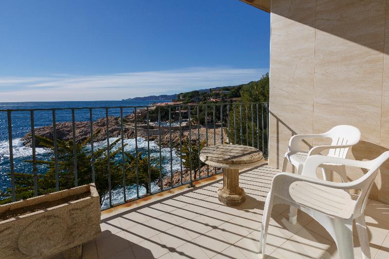 غرفة عائلية مطلّة علي البحر, Eden Roc Hotel & Spa By Brava Hoteles