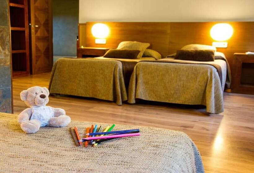 스탠다드 룸, Els Caçadors De Ribes