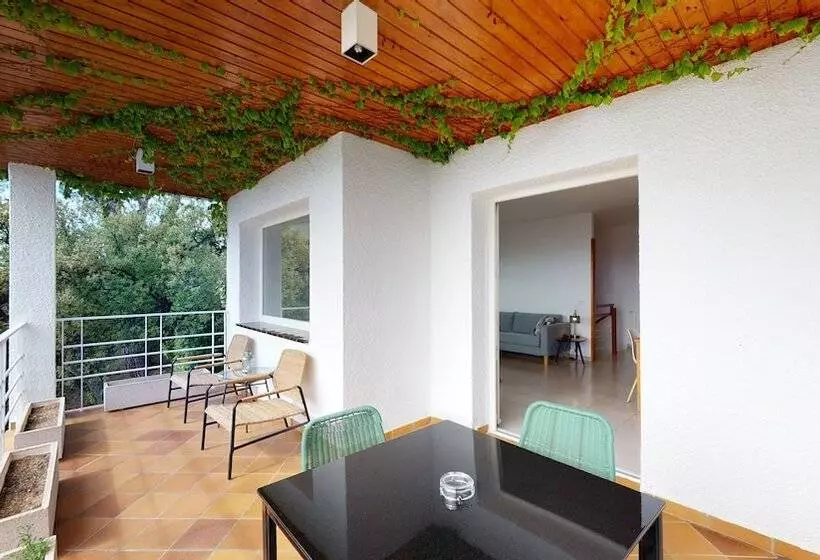 Villa 3 Makuuhuonetta, Gran Hotel Reymar 4 Sup