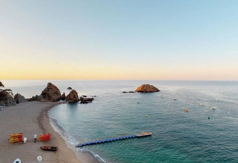 Triple Room Sea View, Gran Hotel Reymar 4 Sup